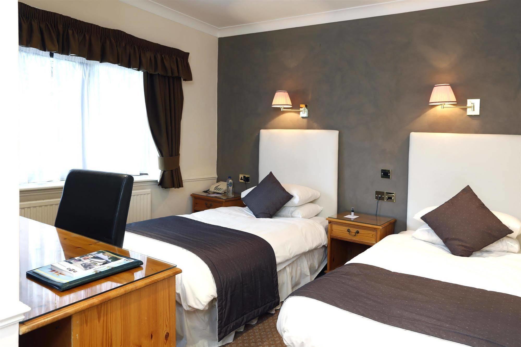 North Oaks And Leisure Club 3* Burnley